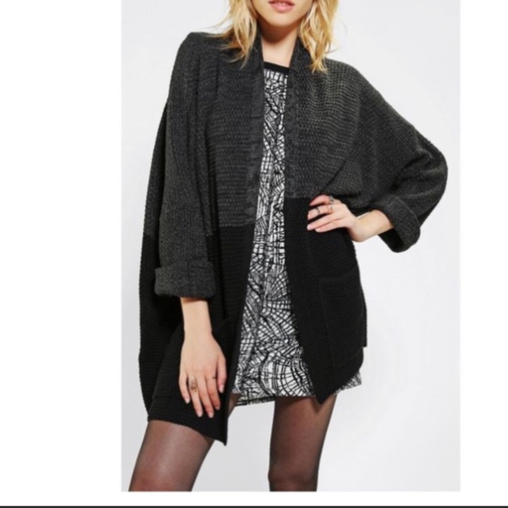BDG Oversized Cardigan